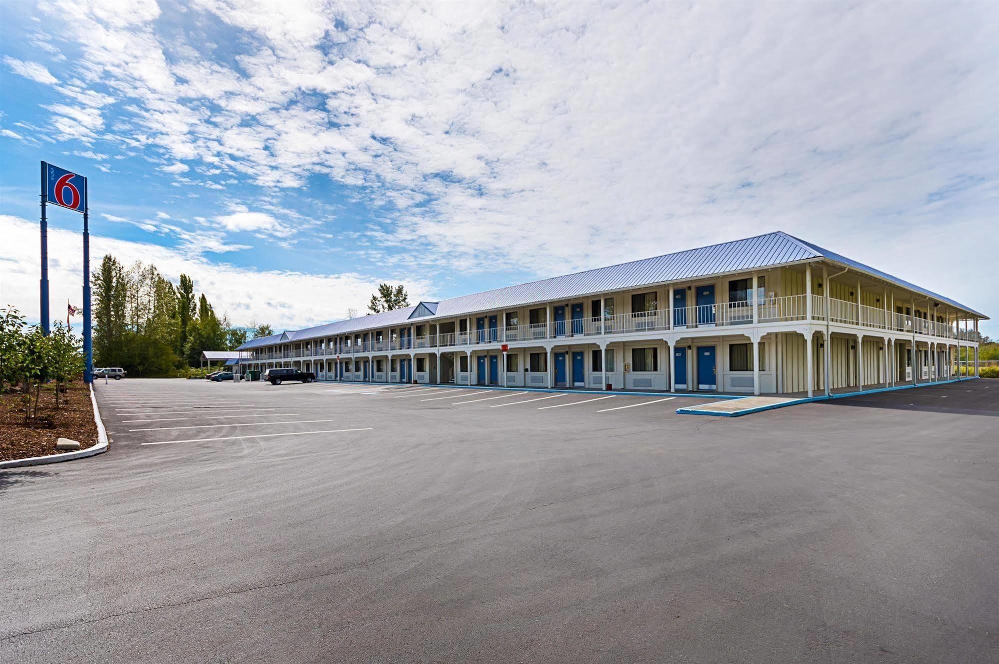 Motel 6 Ferndale Dış mekan fotoğraf