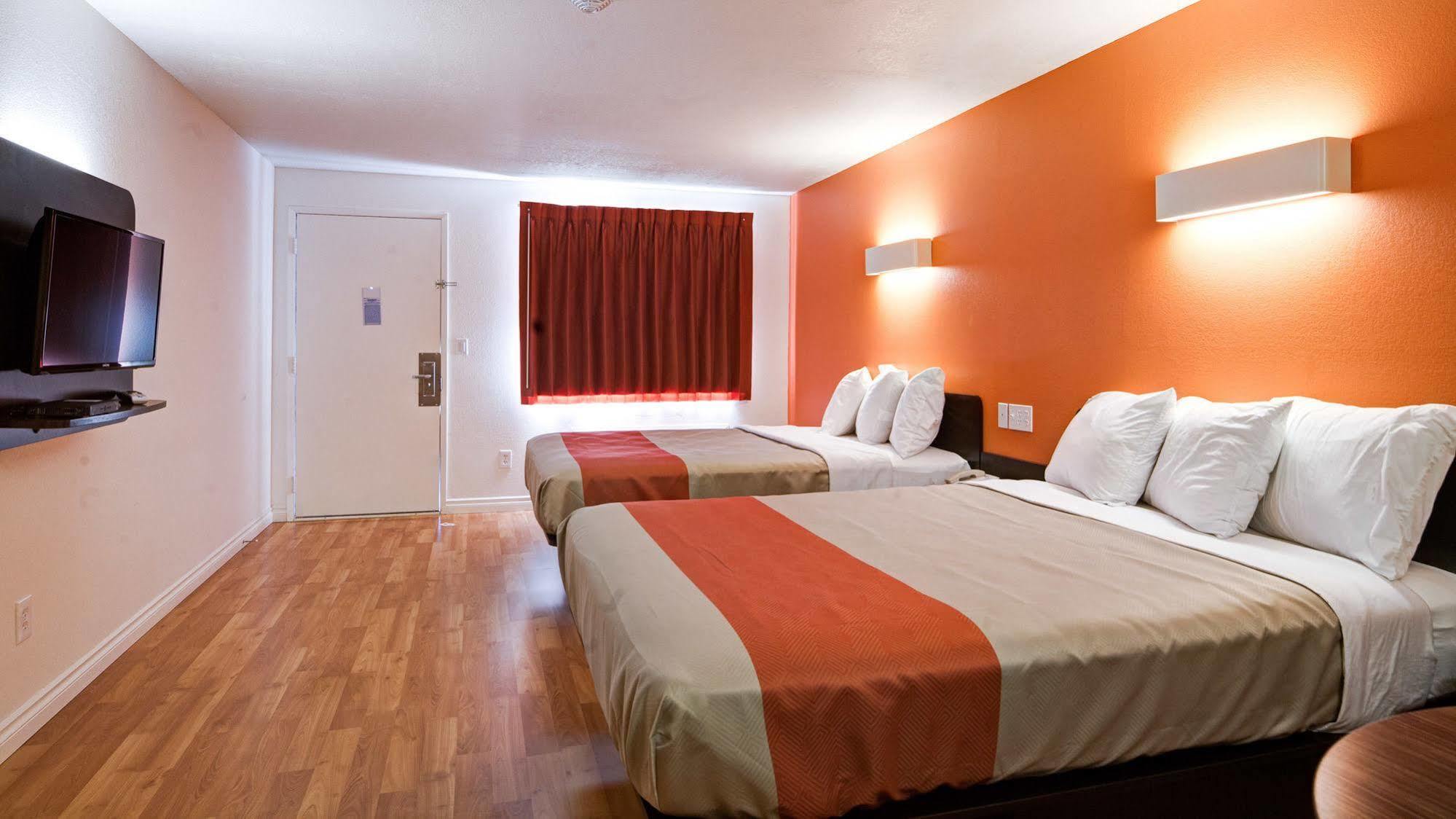 Motel 6 Ferndale Dış mekan fotoğraf