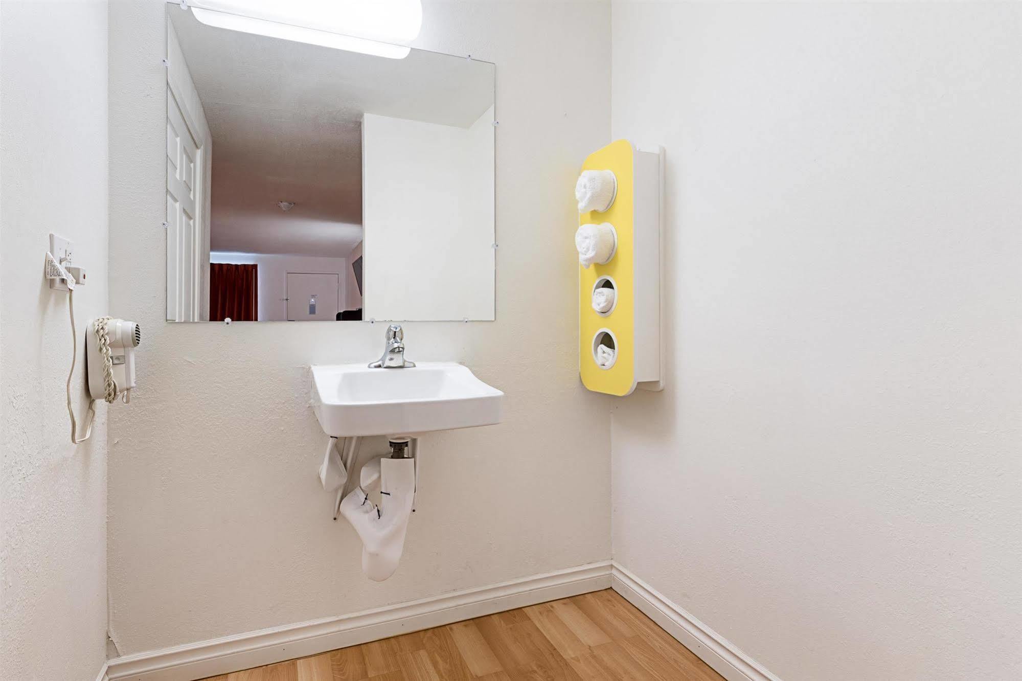 Motel 6 Ferndale Dış mekan fotoğraf